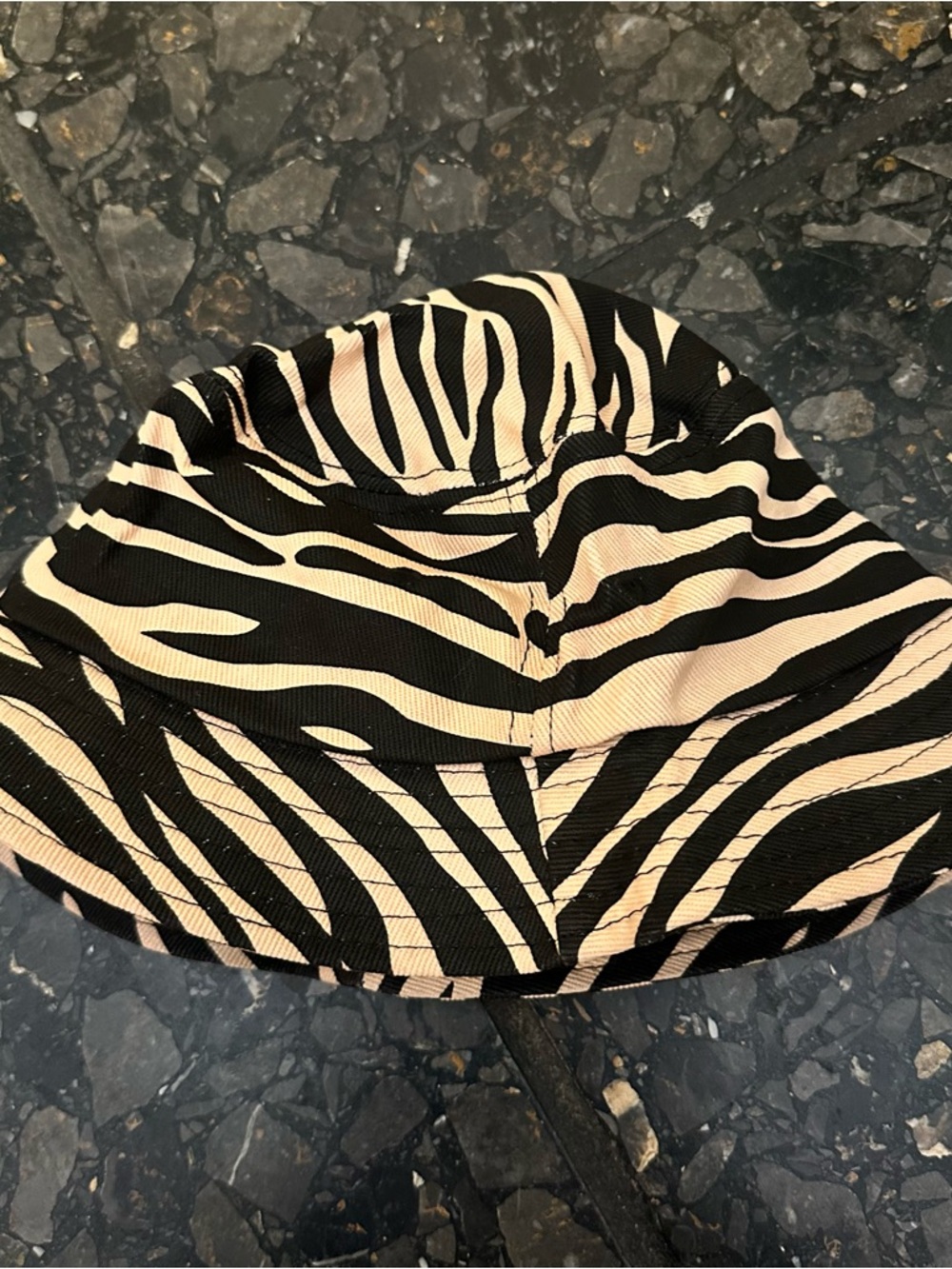 Free press hat - Picture 2 of 4
